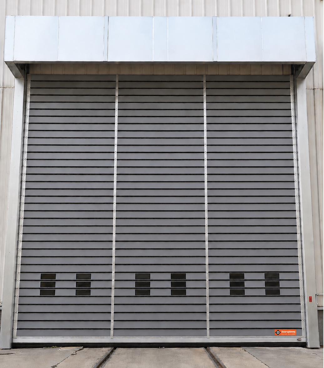 DS Spiraldoor Pro als buitendeur van een productiehal